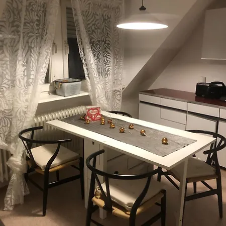 Apartment Simply Retro